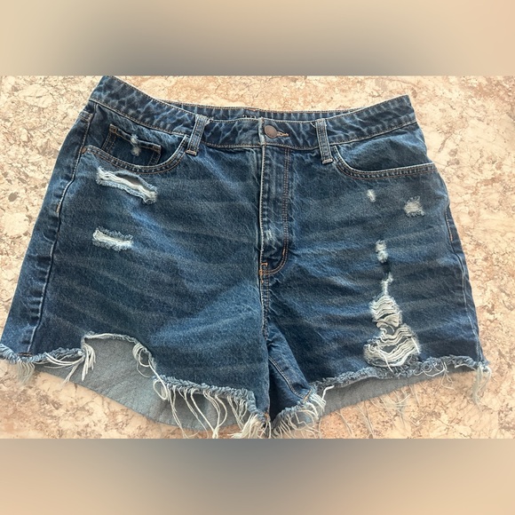 A.N.A. Distressed Jean shorts Size 12 - Picture 1 of 9